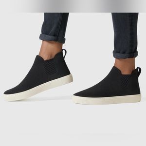 Rothy’s Chelsea Boot in Black sz 8.5 like new